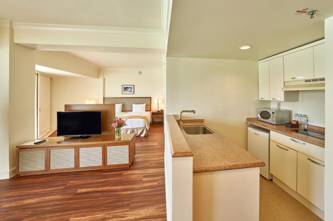 Lotte Hotel Guam Tumon Εξωτερικό φωτογραφία