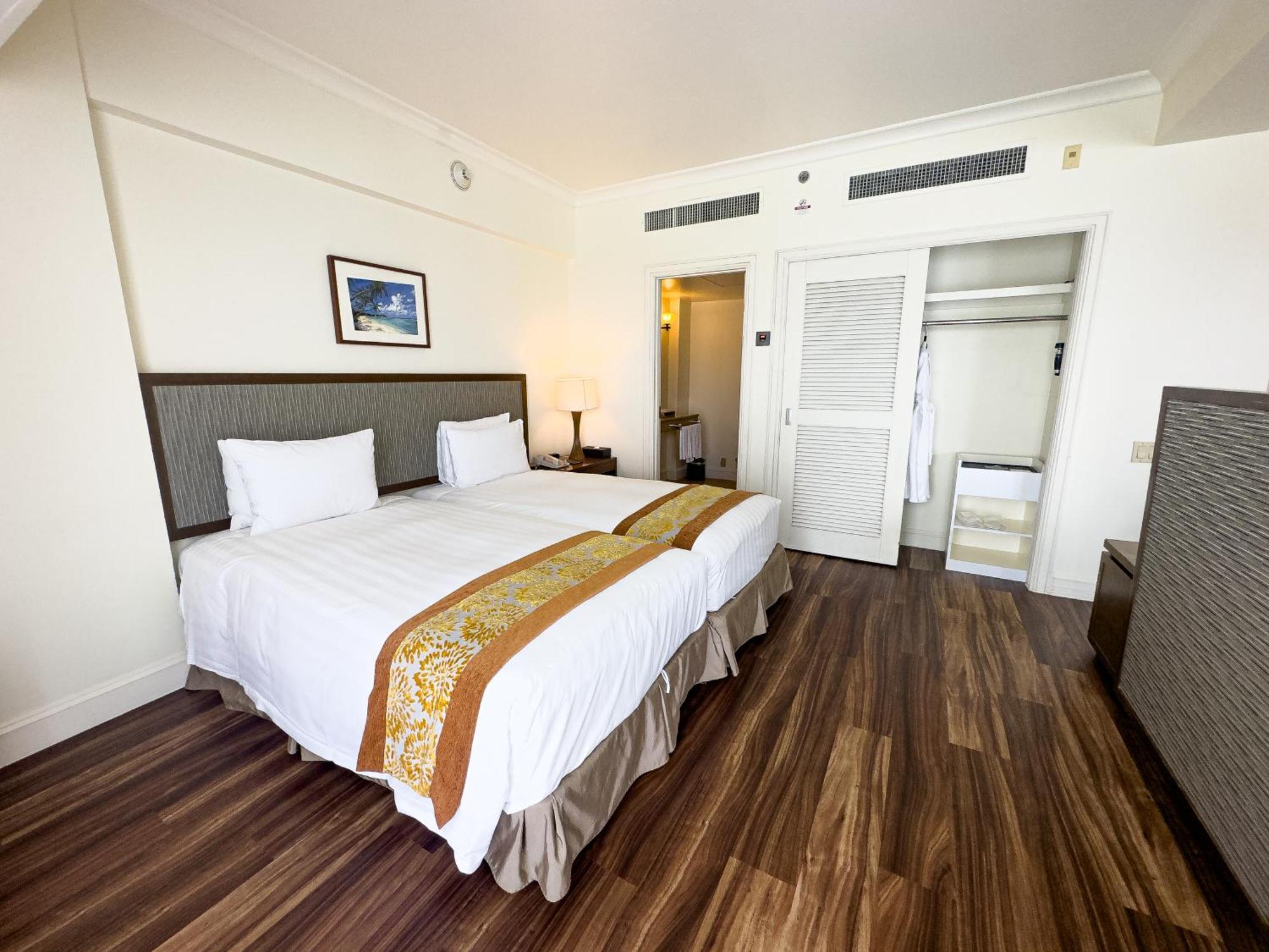 Lotte Hotel Guam Tumon Εξωτερικό φωτογραφία