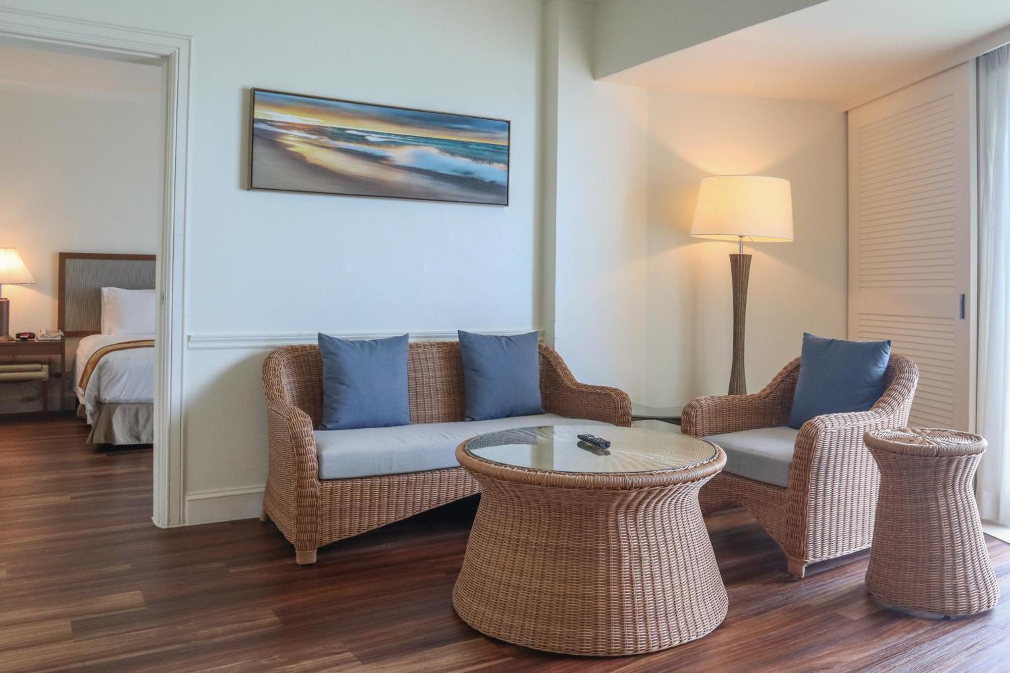 Lotte Hotel Guam Tumon Εξωτερικό φωτογραφία